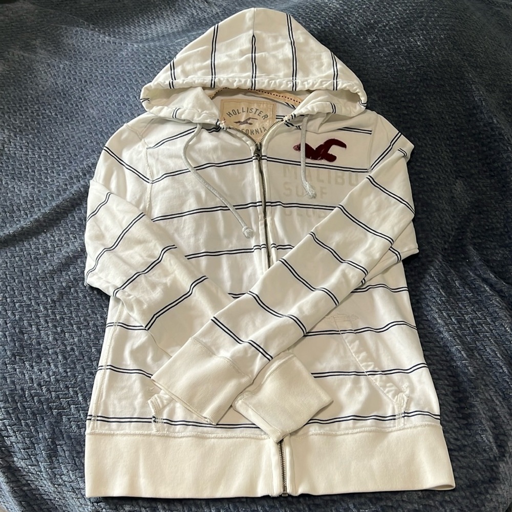 Men’s Large Hollister Zip Up Sweatshirt